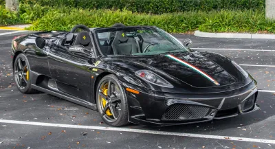 Scuderia Spider 16M